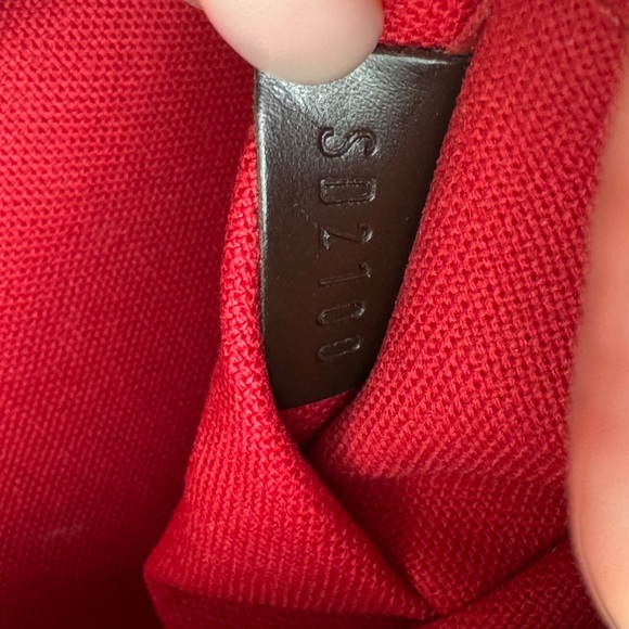 🤎 Louis Vuitton Thames GM – Damier Ebene – Red Interior - Picture 13 of 15